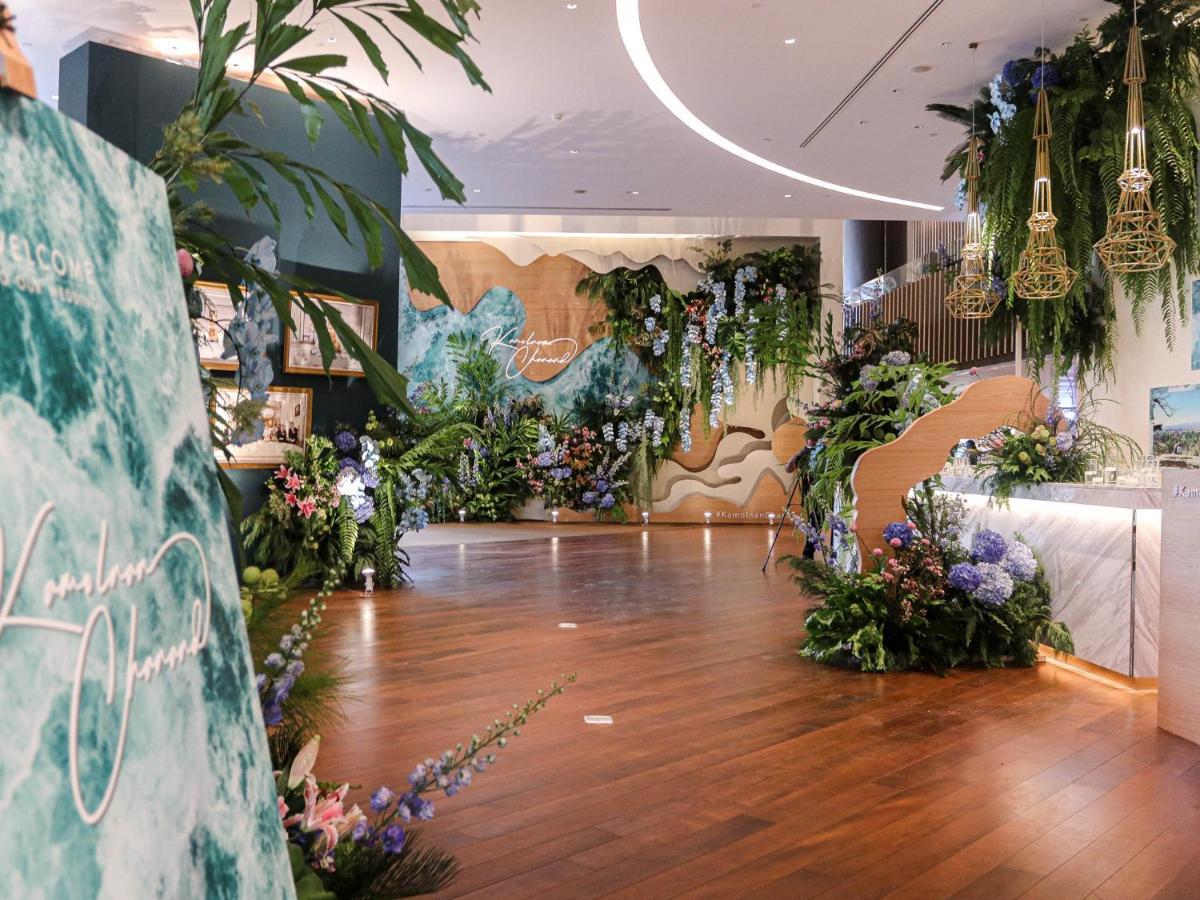Chatrium Grand Μπανγκόκ Εξωτερικό φωτογραφία The interior of the store